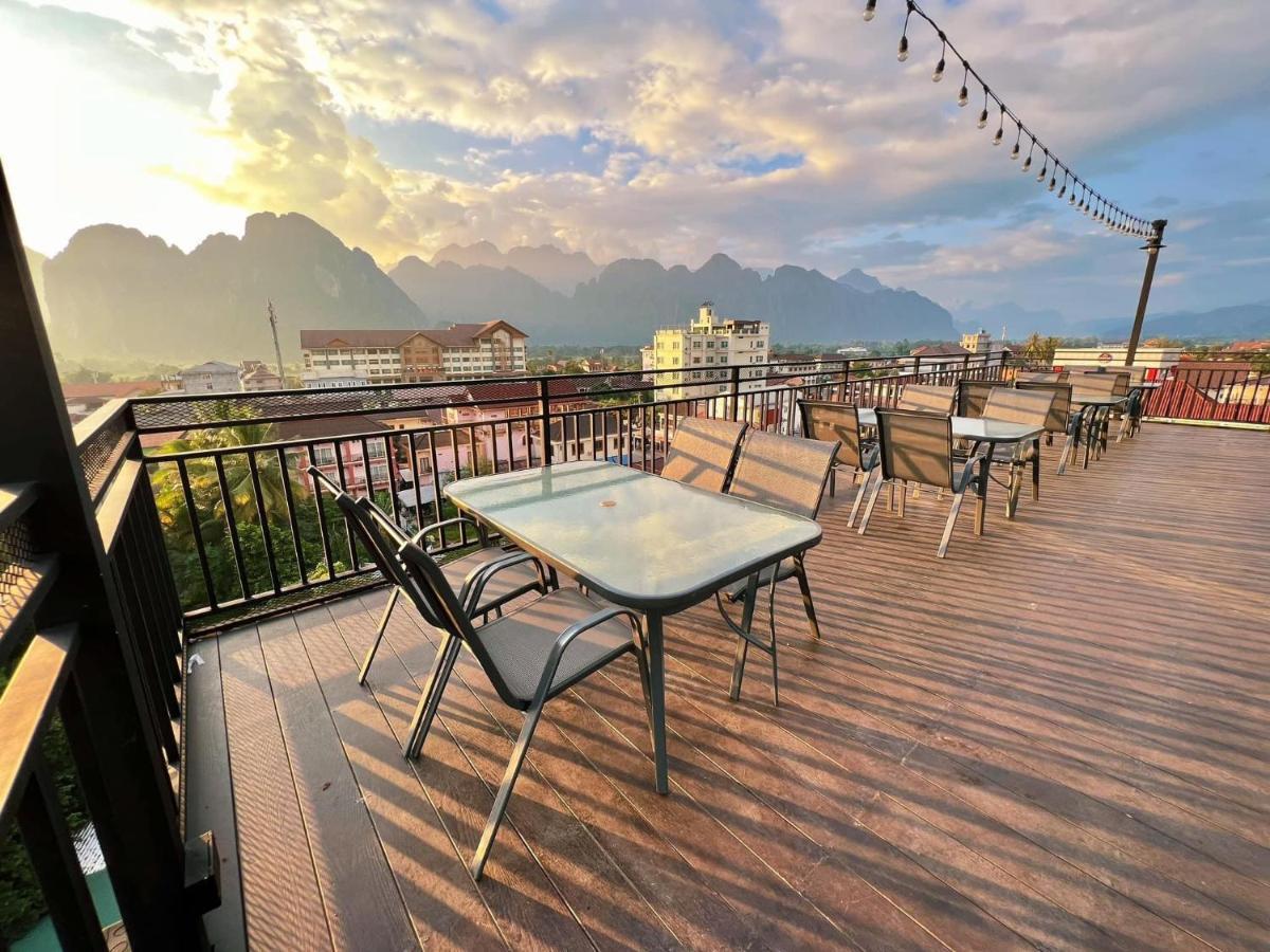 M&M Hotel Vang Vieng Ngoại thất bức ảnh